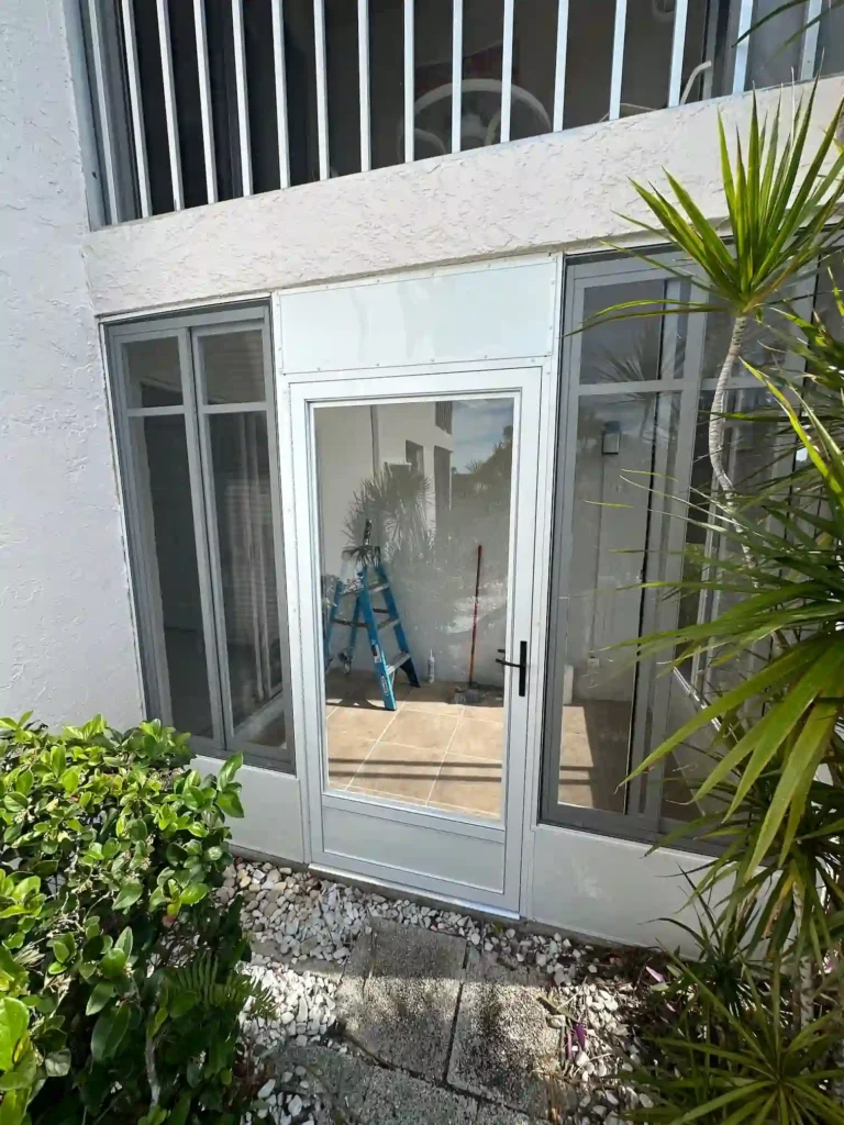 SW Florida lanai with rescreened and sliding acrylic windows | Sun Control Aluminum & Remodeling