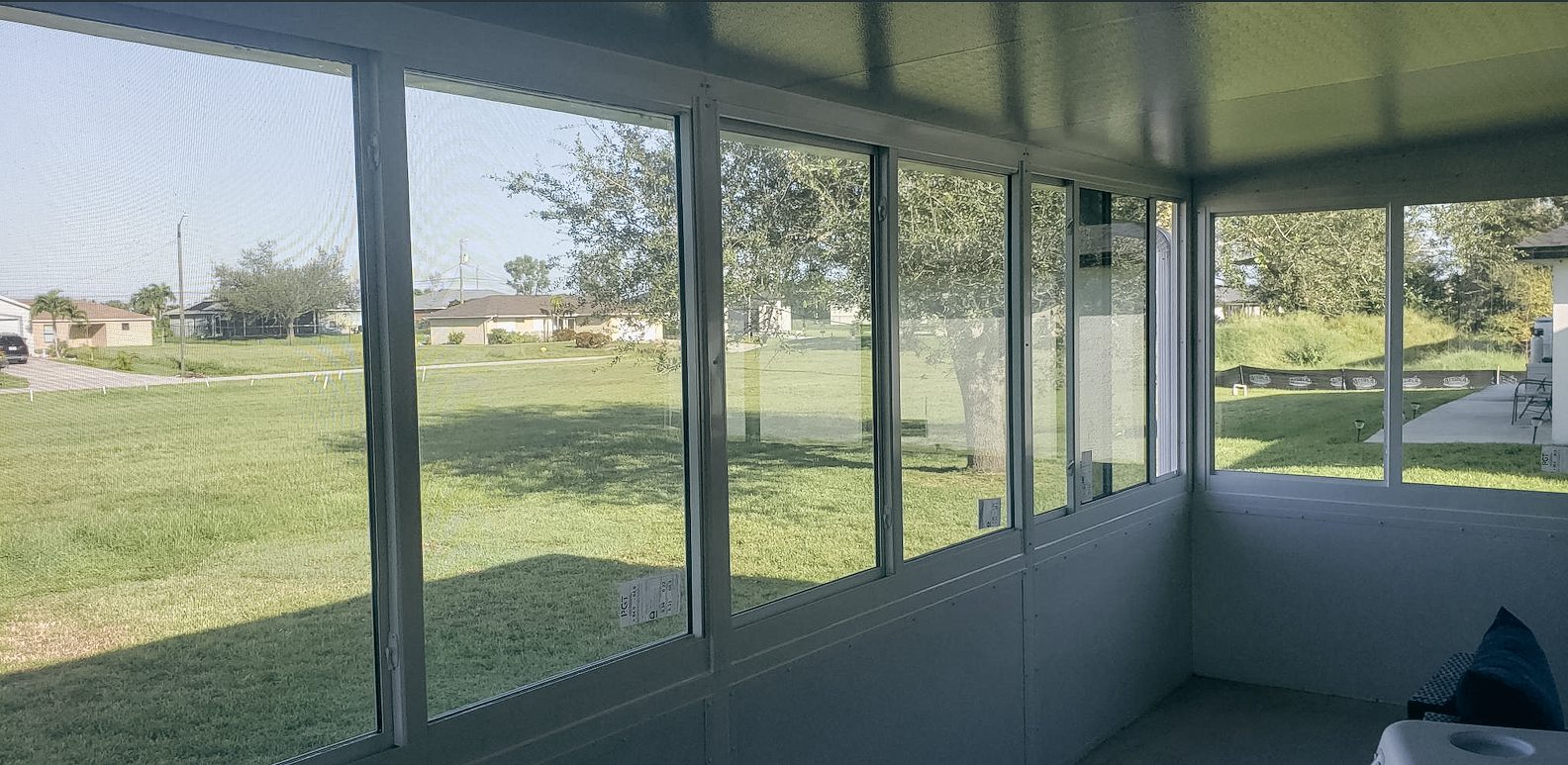 Hurricane-Resistant Lanai & Screen Enclosures | Sun Control